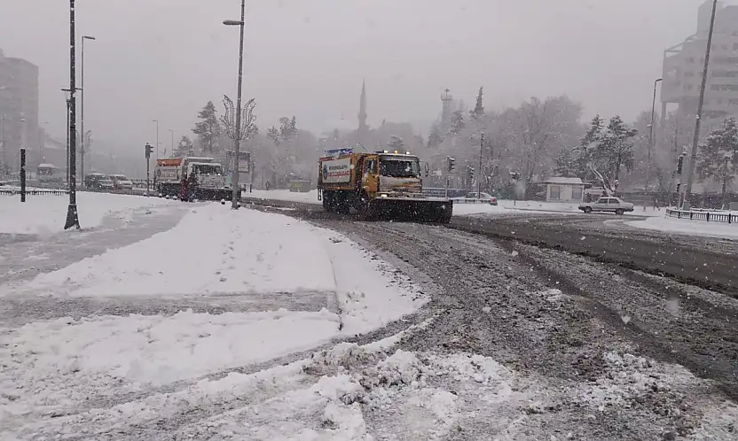 Meteoroloji'den Kayseri için kar ve buzlanma uyarısı