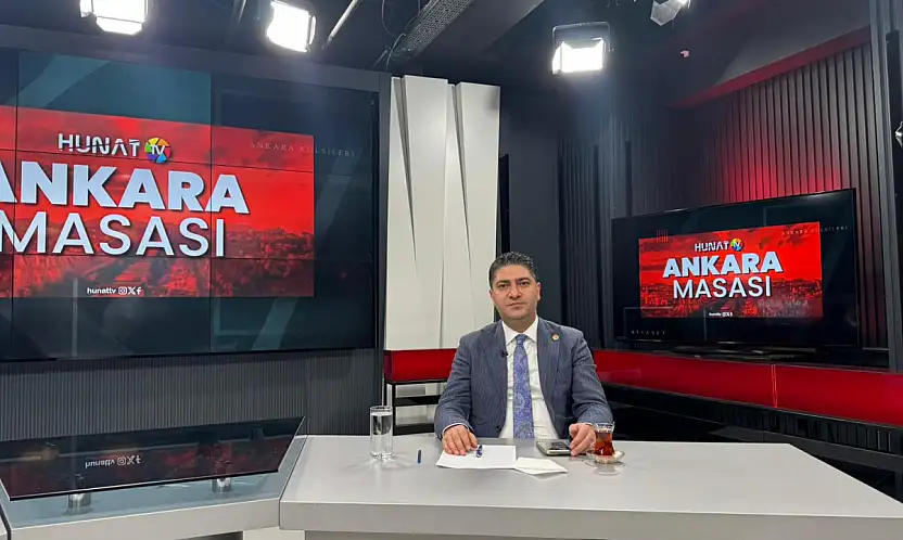 Özdemir basın mensuplarına destek çıktı: Gazetecilere yeşil pasaport ve konut projesi