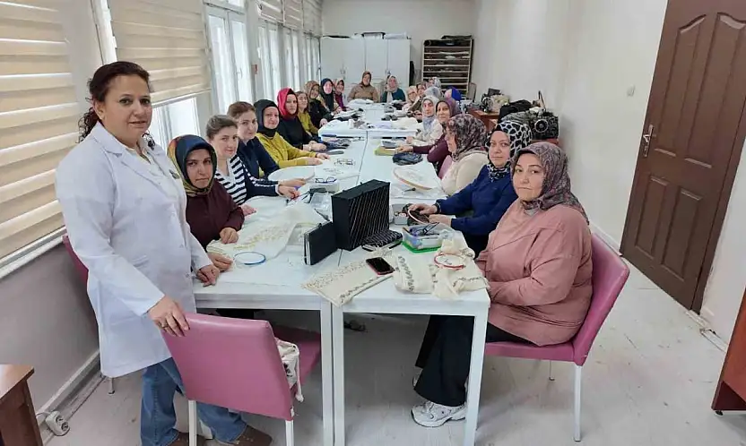 Unutulmaya yüz tutmuş el sanatları KAYMEK'te yeniden hayat buluyor