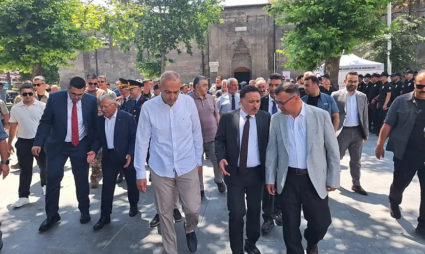Vakıflar Bölge Müdürlüğü'nden 4 ilde 15 Temmuz şehitleri için mevlit